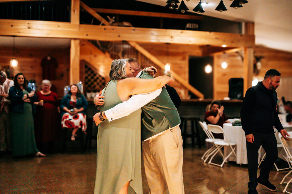 Shelmadine Outfitters LLC & Event Center | Elicia Wilson Photography
| Wedding Mother Son Dance