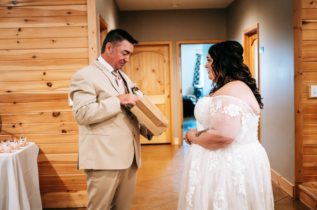 Shelmadine Outfitters LLC & Event Center | Elicia Wilson Photography
| Wedding First Look