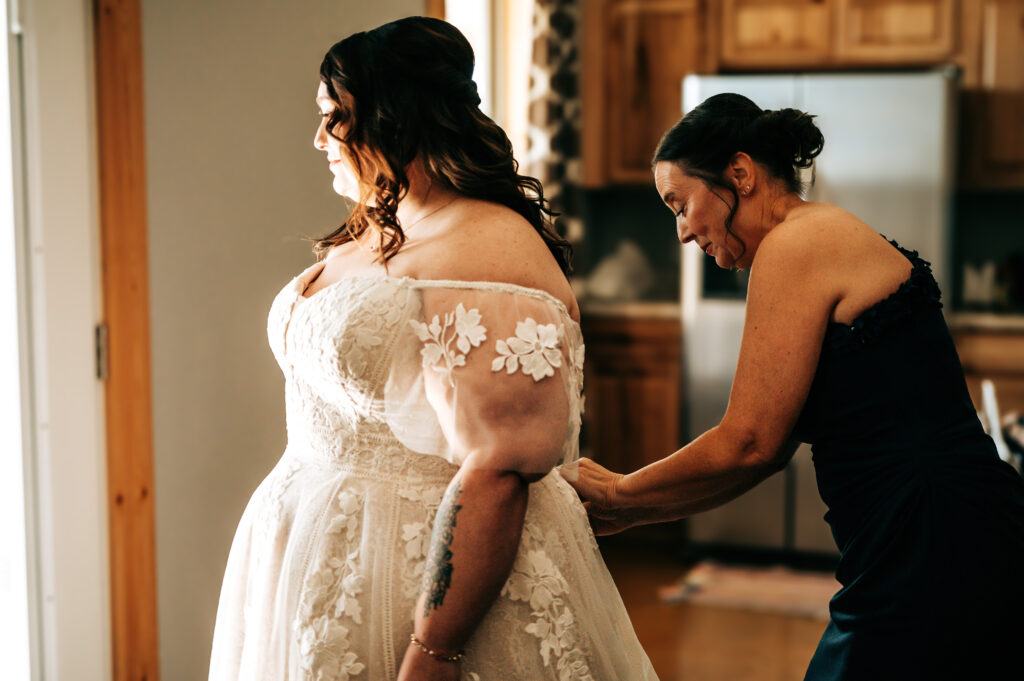 Shelmadine Outfitters LLC & Event Center | Bridal Suite | Getting Ready