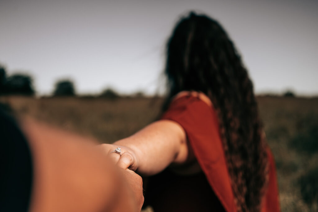 Engagement Photos by Elicia Wilson Photography | Moberly Engagement Photographer