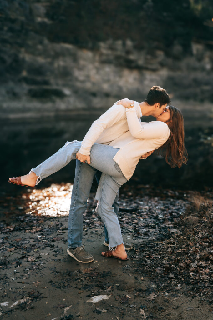 Engagement Photos by Elicia Wilson Photography | Columbia Photographer