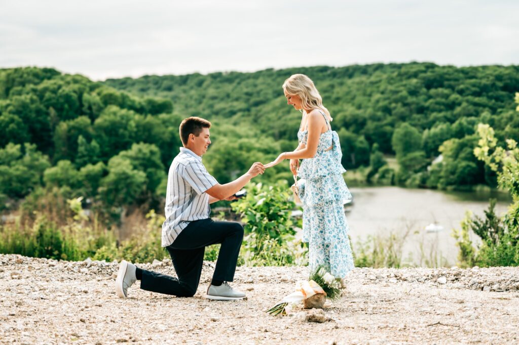 Engagement Session at the Lake of the Ozarks | Elicia Wilson Photography