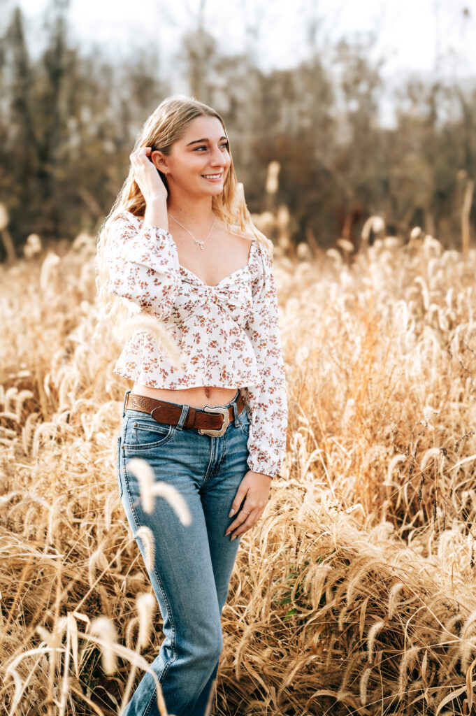 Fall Senior Sessions | Missouri Senior Photographer | Golden View