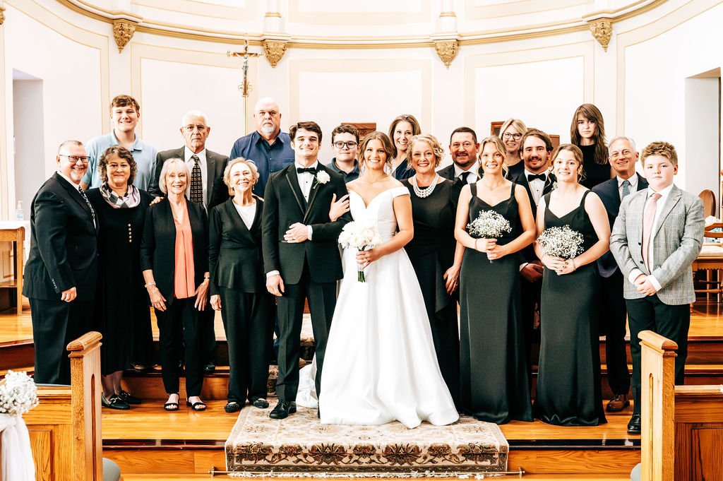Wedding Day Family Photos | Elicia Wilson Photography
