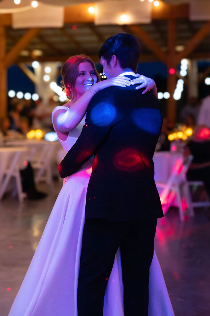 First Dance Lighting | Elicia Wilson Photography