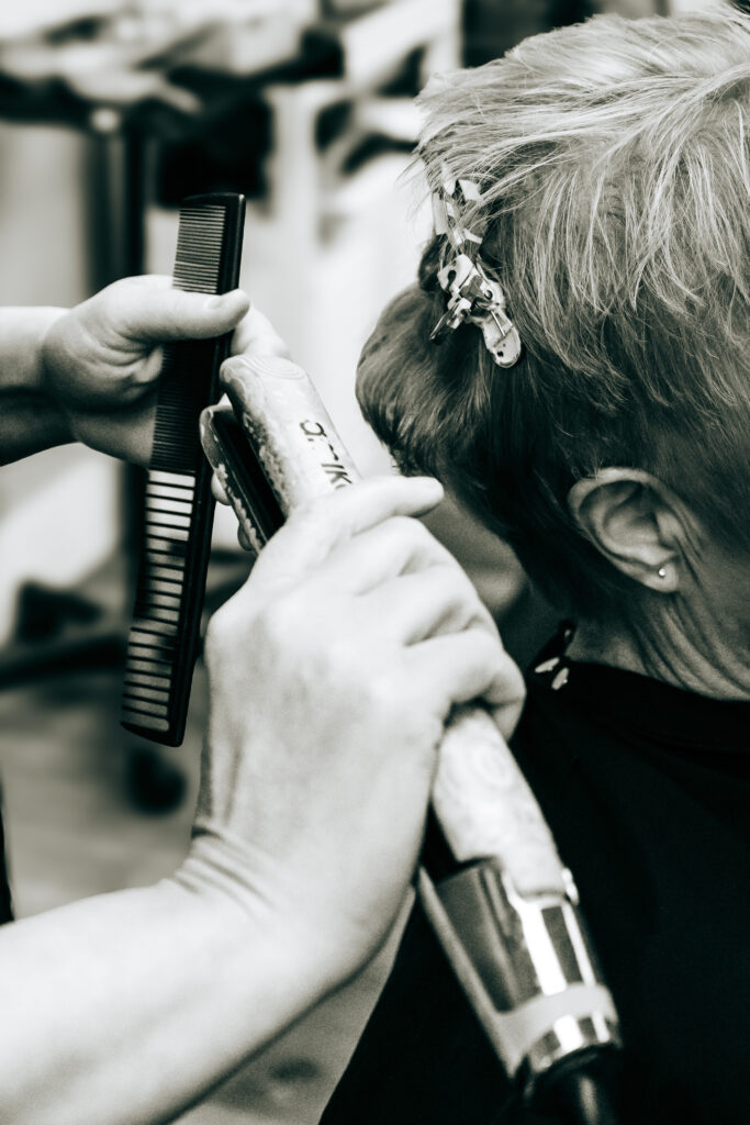 Flat Iron Work at Salon 322 | Elicia Wilson Photography