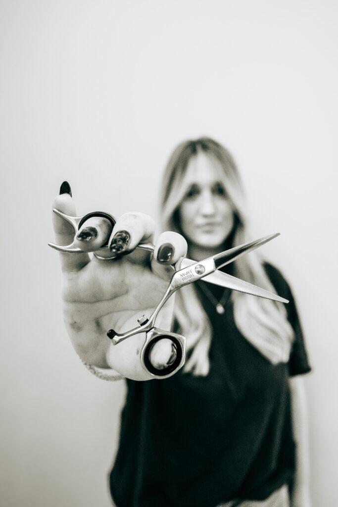 Hair Shears | Elicia Wilson Photography