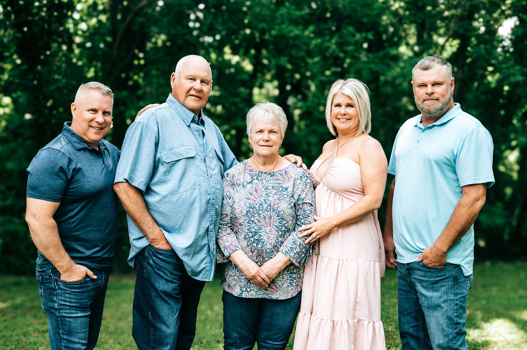 Extended Smith family posing together during family session in Brunswick, Missouri
