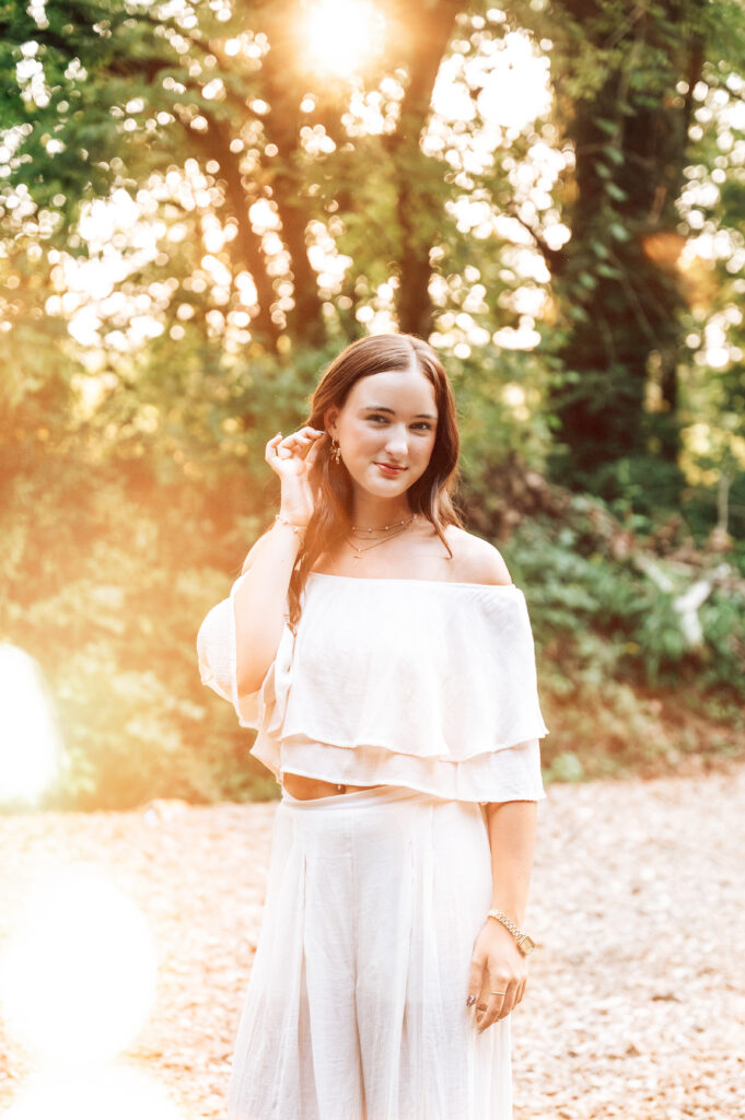 Creative senior picture ideas for seniors in Moberly Missouri